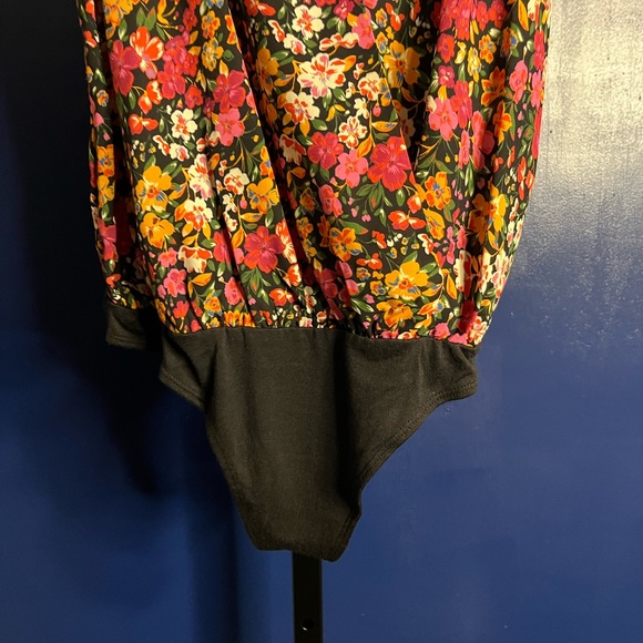 NWT Pleione Floral Tank Bodysuit Size XS - Picture 2 of 4